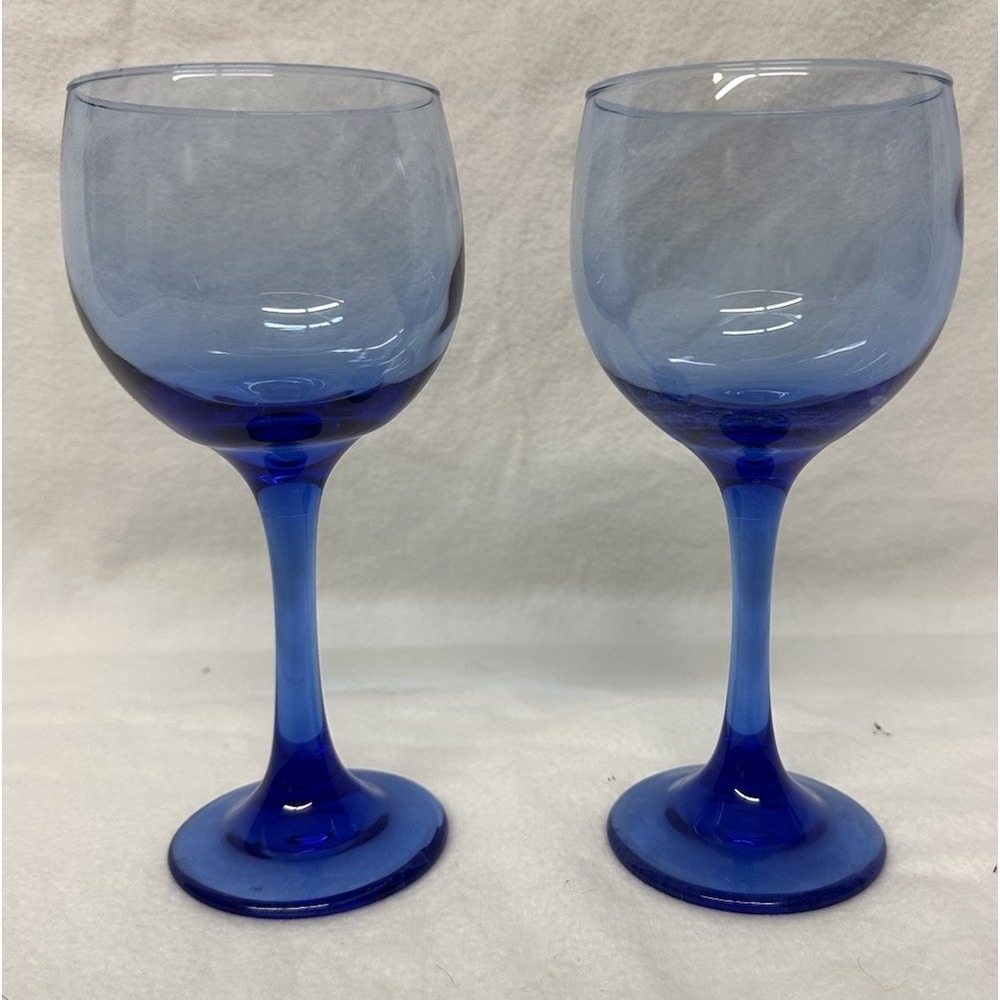 Greenbrier International Blue 10 oz Wine Glasses 7"